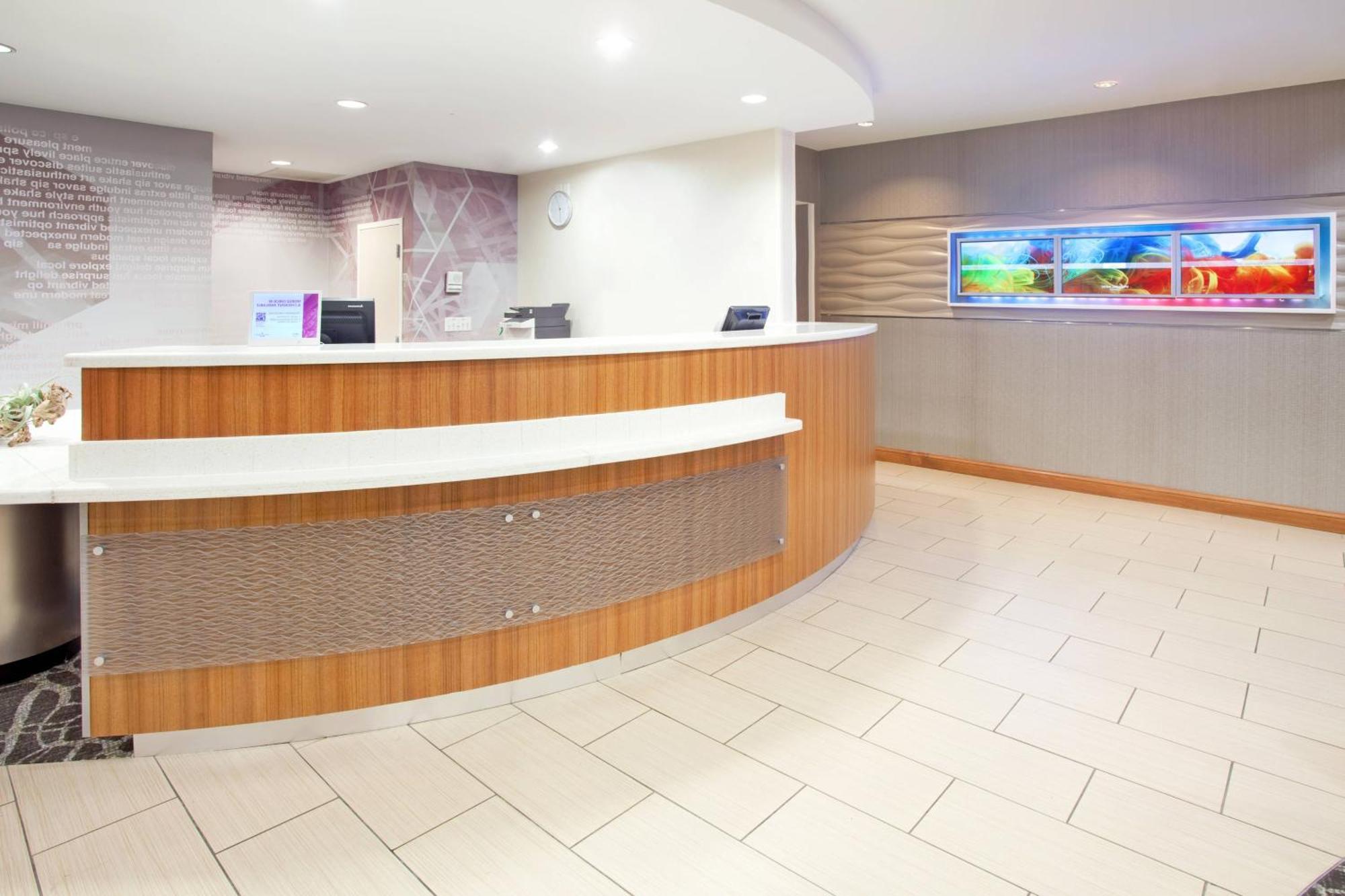 Springhill By Marriott East At Plazzio