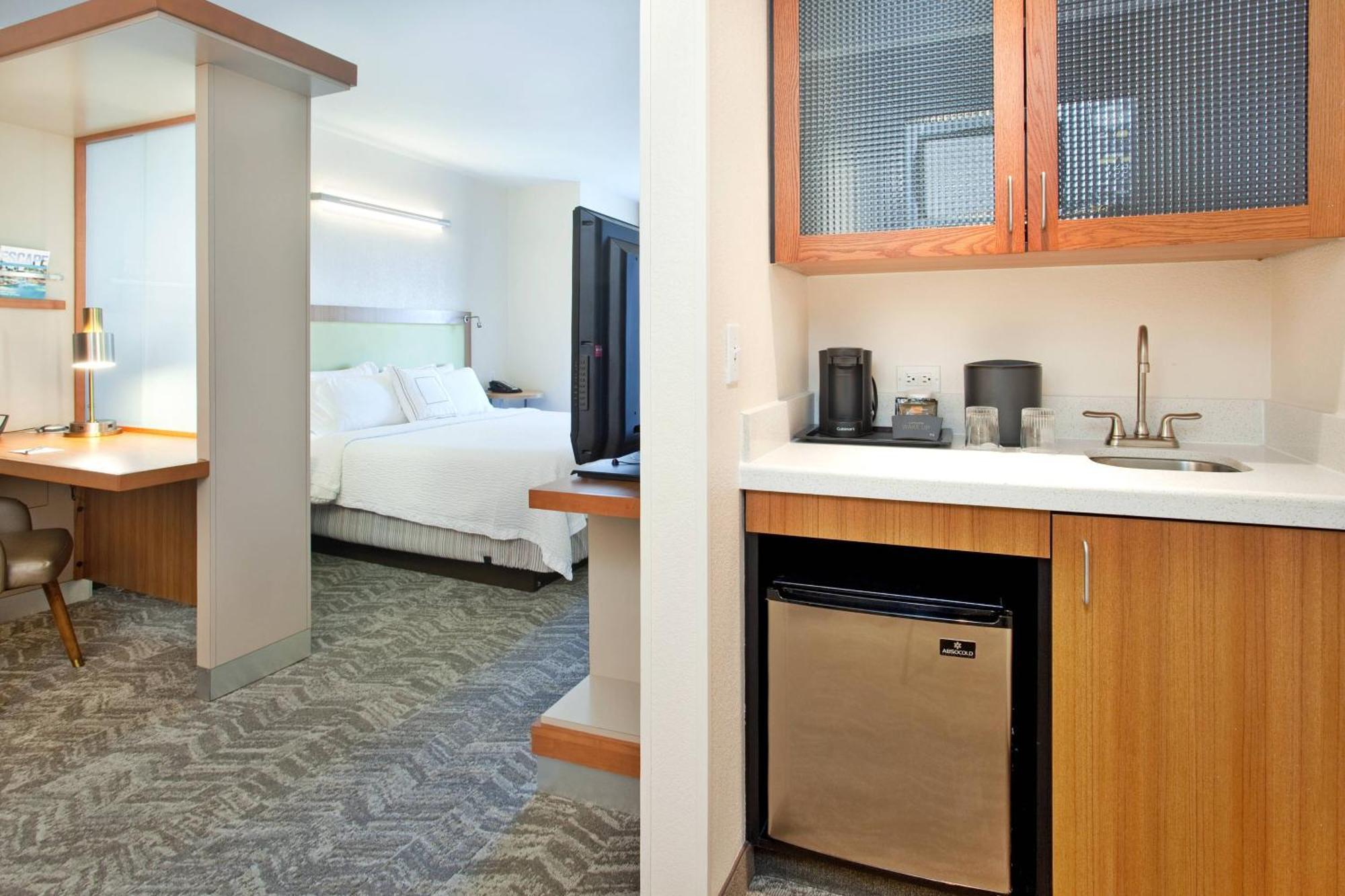 Hotel Springhill By Marriott East At Plazzio