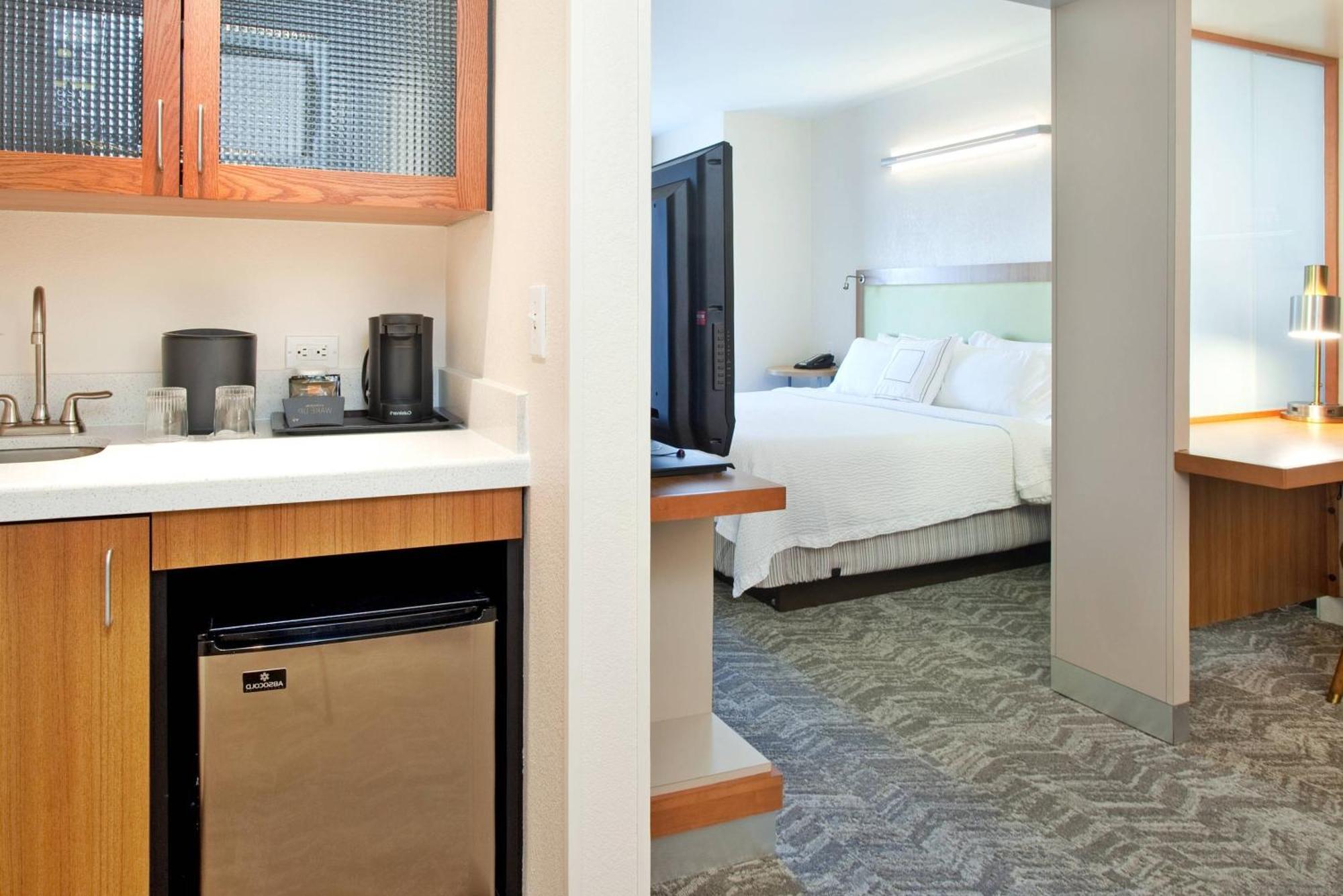 Springhill By Marriott East At Plazzio Wichita