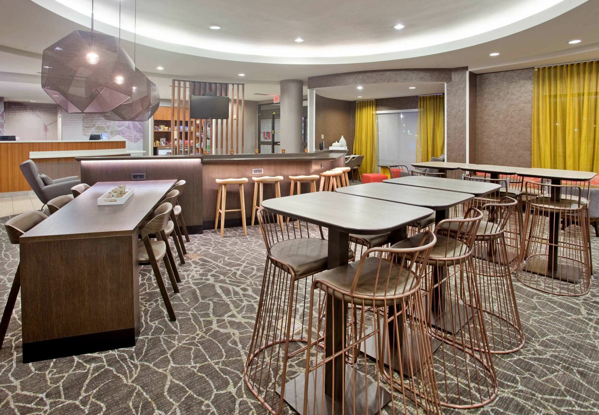 Springhill By Marriott East At Plazzio