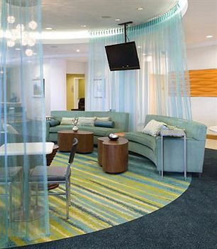 Hotel Springhill By Marriott East At Plazzio